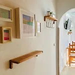 Cozy- 100m From The With Pool & Perfect For2 Apartament *