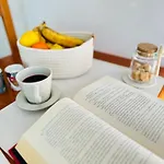 Apartament Cozy- 100m From The With Pool & Perfect For2 *